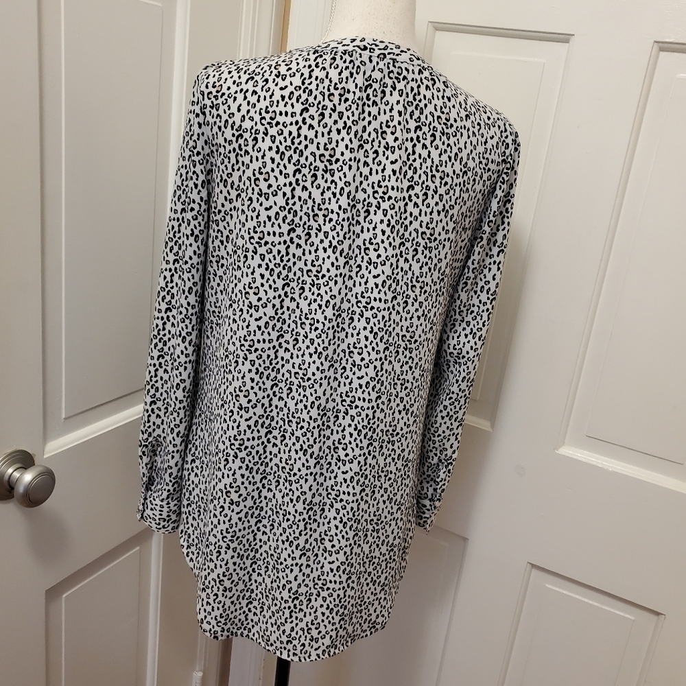 Apt. 9 Leopard Print Hidden Button Front Close Si… - image 2